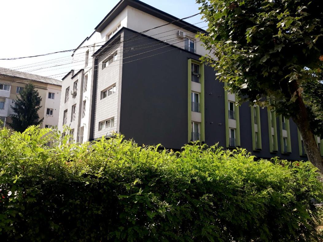 Apartament Business Langa Vivo Mall Apartment Бая Маре Екстериор снимка